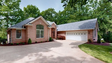 Custom Built Brick Beauty Immaculate 4/5 bedroom home w/ full - photo 39