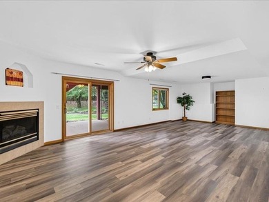 Welcome to this 4,126 sq ft home in desirable Seminole Hills - photo 40