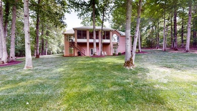 Custom Built Brick Beauty Immaculate 4/5 bedroom home w/ full - photo 43