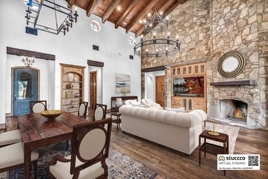 If you are looking for prestige and privacy 102 Alameda is - photo 3