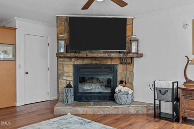 Sellers are open to all offers and negotiable. Escape to - photo 17