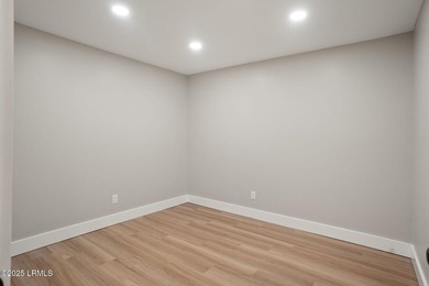 Prime commercial space available on Lady's Island's second - photo 19