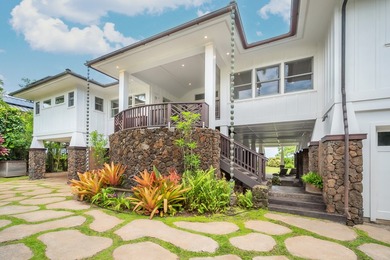 Set directly above the golden sand in Ha'ena on Kaua'i's North - photo 29