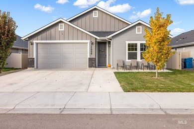 Lake Lowell Home For Sale in Nampa Idaho
