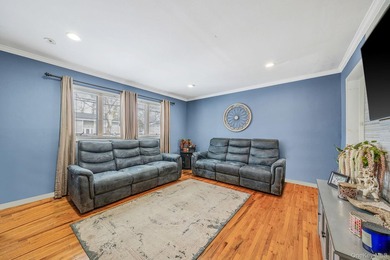 Welcome to this beautiful and well-maintained Cape located in - photo 4