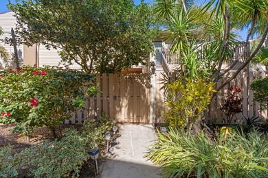 Clear Lake - Palm Beach County Condo For Sale in West Palm Beach Florida