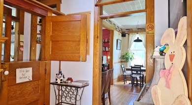 Welcome to Locust Hill, a hospitality business on 21+/- scenic - photo 12