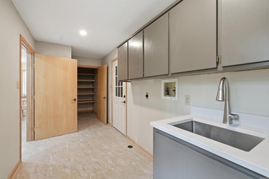 Great one-level home ideally surrounded by Mountain Ranch golf - photo 15