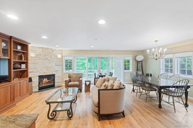 This stunning 4 Bedroom, 4 Full Bath end-unit Townhouse offers - photo 16