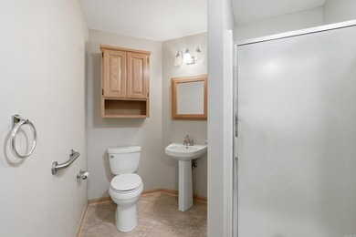 Great one-level home ideally surrounded by Mountain Ranch golf - photo 20