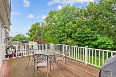 This stunning 4 Bedroom, 4 Full Bath end-unit Townhouse offers - photo 21