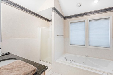 This stunning 4 Bedroom, 4 Full Bath end-unit Townhouse offers - photo 25