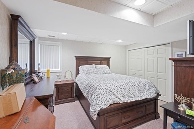 This stunning 4 Bedroom, 4 Full Bath end-unit Townhouse offers - photo 29