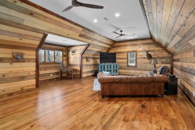 Experience a new standard in this recently constructed - photo 31