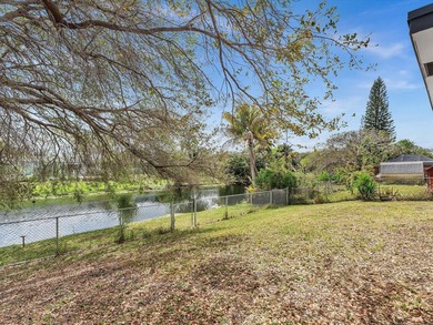 Experience the ultimate in modern waterfront living at 5710 SW - photo 37