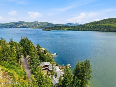 EXTRAORDINARY WATERFRONT ESTATE ON THE PEND OREILLE RIVER - photo 2