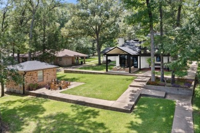 BEAUTIFUL WATERFRONT HOME -- GOLDEN ACRES SUBDIVISION! SOLD - photo 6
