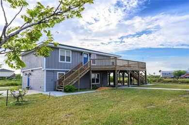 Welcome to 356 E Sagebrush Dr in Rockport, Texas - a fully - photo 3