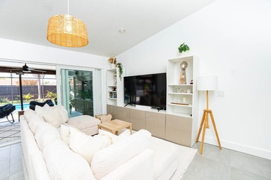 Welcome to this 4 bedroom, 2 bathroom pool home featuring a - photo 9