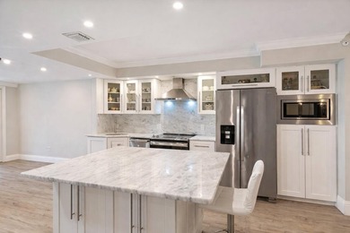 Stunning oceanfront 2BR/2BA condo with sweeping Atlantic views - photo 11