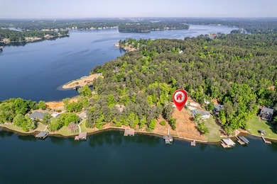 Stunning lakefront lot on Lake Sinclair! Located in a desirable - photo 12