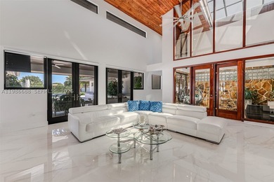 Welcome to this masterpiece of modern architecture! Experience - photo 14