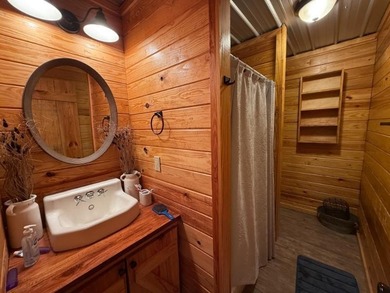 Sitting on a peaceful 24.37 just 1 mile off I22, this 2br/1ba - photo 14