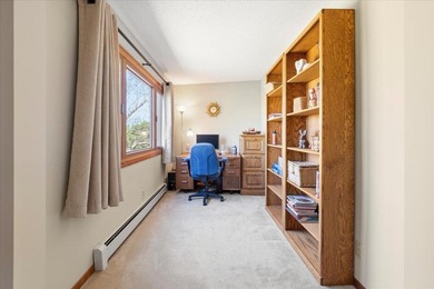 Welcome to easy, low-maintenance living in the highly - photo 14