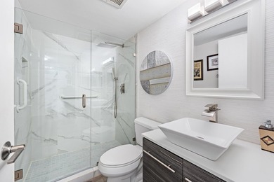 Stunning oceanfront 2BR/2BA condo with sweeping Atlantic views - photo 17
