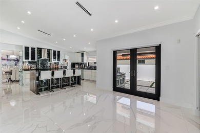 Welcome to this masterpiece of modern architecture! Experience - photo 18