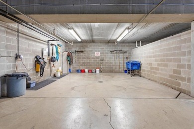 Welcome to easy, low-maintenance living in the highly - photo 19