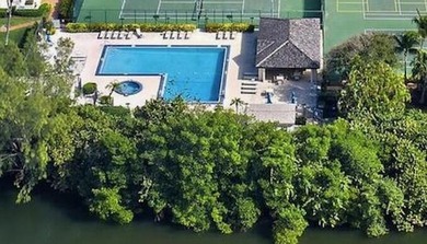 Stunning oceanfront 2BR/2BA condo with sweeping Atlantic views - photo 21