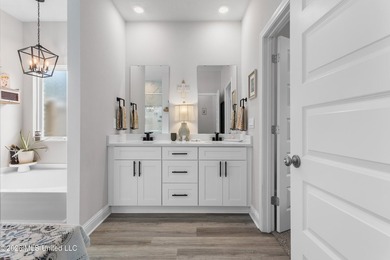 Stunning like-new home in Southern Belle Estates! If you're - photo 24
