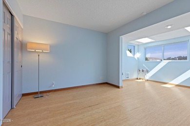 WATERFRONT Lincoln City townhome style condo on the canal - photo 32