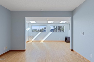 WATERFRONT Lincoln City townhome style condo on the canal - photo 35
