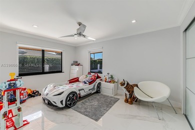 Welcome to this masterpiece of modern architecture! Experience - photo 37