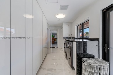 Welcome to this masterpiece of modern architecture! Experience - photo 44
