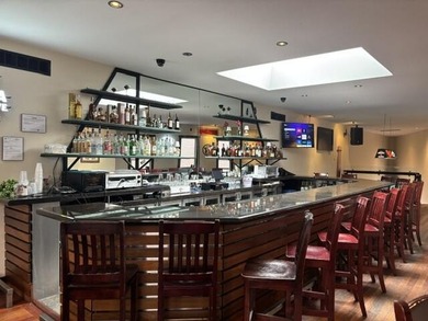 Prime Commercial Space for Sale in the heart of Downtown La - photo 2