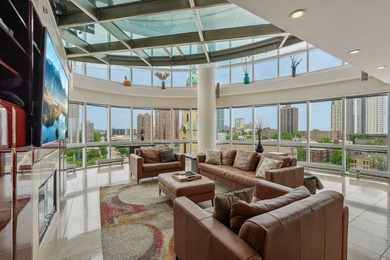 Unparalleled luxury in this breathtaking unit at the prestigious - photo 3