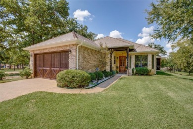 Cedar Creek Lake Home Sale Pending in Mabank Texas