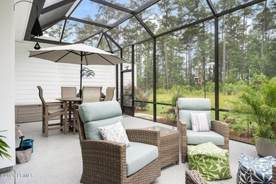 Beautiful Lucia Villa offering a private preserve setting and - photo 12