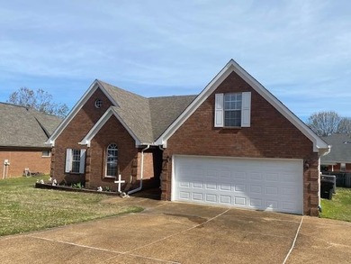 Welcome to Cross Creek Subdivision. A gated community on the - photo 3