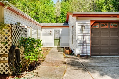Welcome to your private retreat just minutes from town! This 2 - photo 13