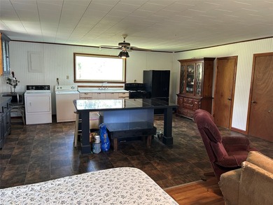 Looking for your place on the lake! This home features a large - photo 15