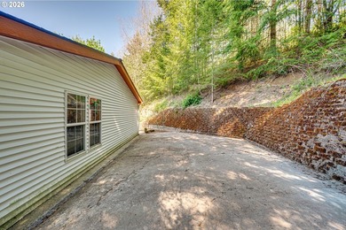 Welcome to your private retreat just minutes from town! This 2 - photo 15