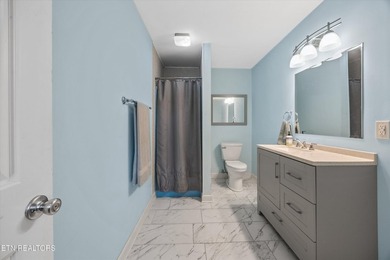 Move-In Ready Split Rancher - Perfect for Living, Relaxing & - photo 17