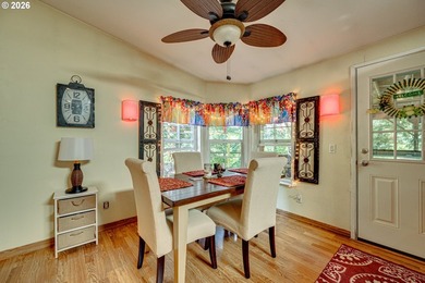 Welcome to your private retreat just minutes from town! This 2 - photo 20
