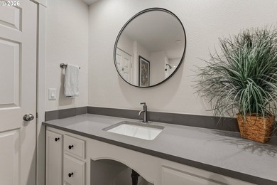 BEST VALUE ON THE LAKE. Waterfront Lake Oswego living in a - photo 21