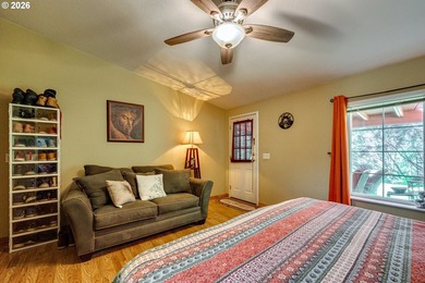Welcome to your private retreat just minutes from town! This 2 - photo 24