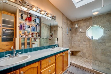 Welcome to your private retreat just minutes from town! This 2 - photo 27